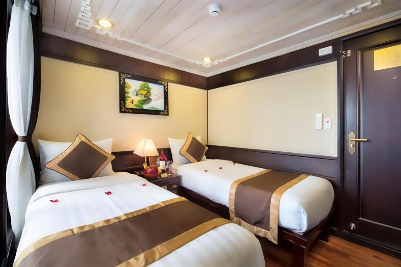 Le Journey Halong Bay Cruises Hotel Ha Long Exterior photo