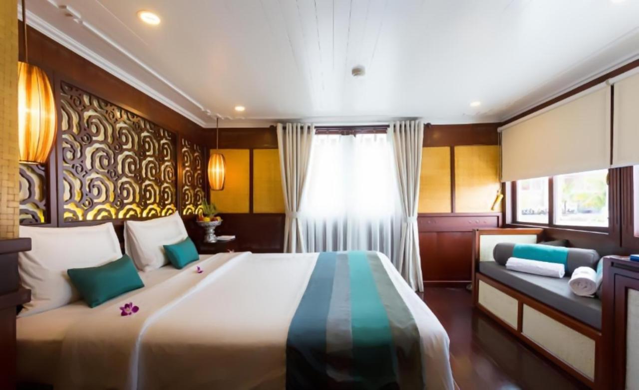 Le Journey Halong Bay Cruises Hotel Ha Long Exterior photo